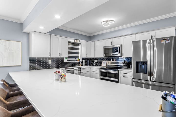 17 Web Or Mls 017 12561 Chardin Pl