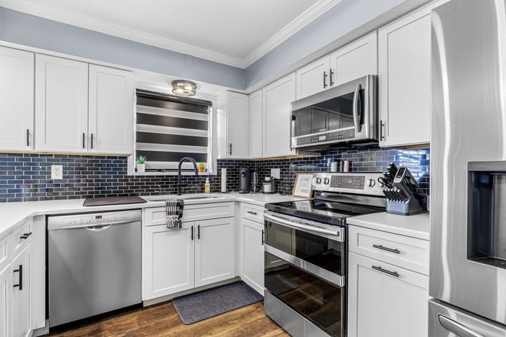 18 Web Or Mls 018 12561 Chardin Pl