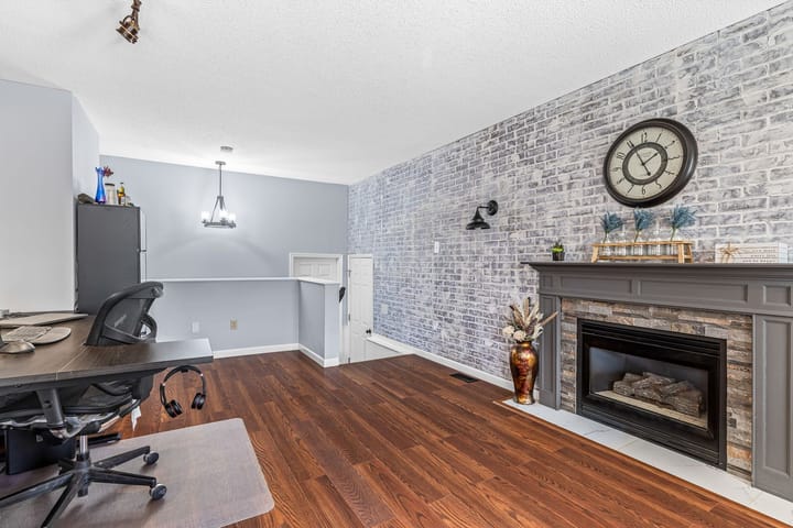61 Web Or Mls 061 1963 W Main St Festus Mo