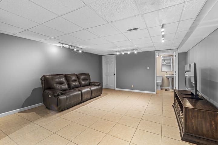 72 Web Or Mls 072 1963 W Main St Festus Mo
