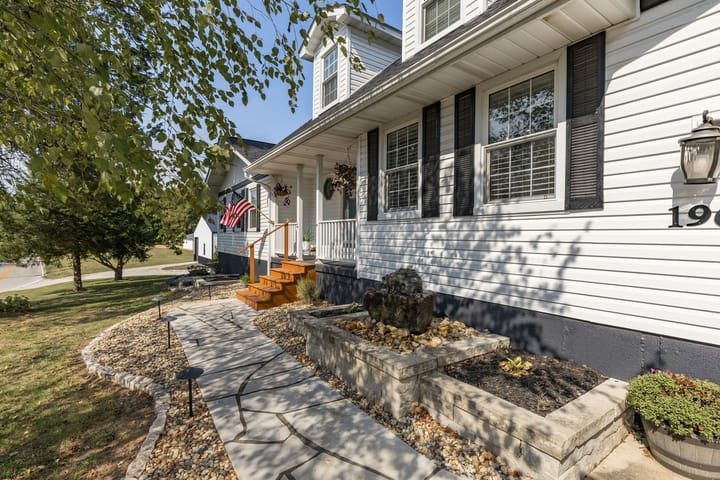 25 Web Or Mls 025 1963 W Main St Festus Mo