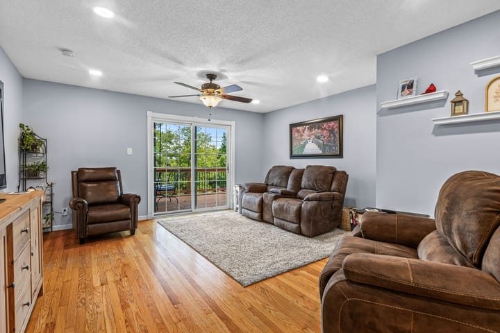44 Web Or Mls 044 1963 W Main St Festus Mo