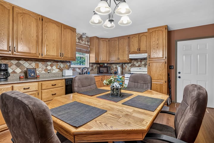 18 Web Or Mls 018 250 Meadow Woods Rd Hillsboro Mo