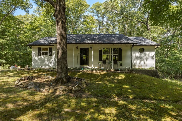 2 Web Or Mls 002 250 Meadow Woods Rd Hillsboro Mo