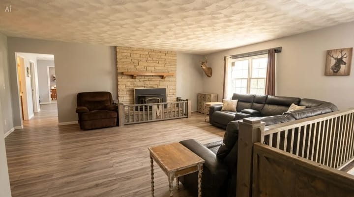 Living Room Main Cleaned69bc