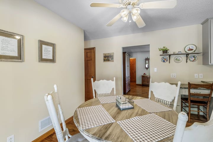 21 Web Or Mls 021 3 Oakwood Dr Ste Genevieve Mo