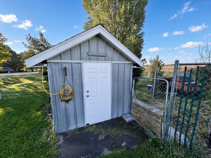 Storage Shed Outbuilding Land Nebraska S Buffalo Rd North Platte Nebraska 8184 S Buffalo Rd North Platte