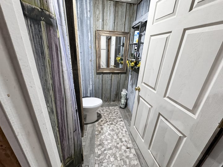 Rustic Bathroom Land Nebraska S Buffalo Rd North Platte Nebraska 8184 S Buffalo Rd North Platte