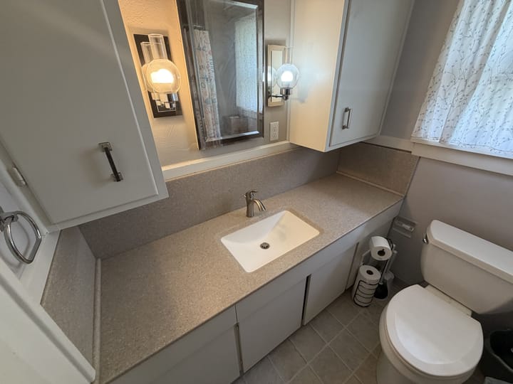 Bathroom Vanity Sink Cabinets Nebraska West Th Street North Platte Ne Nebraska 907 West 5th Street North Platte Ne