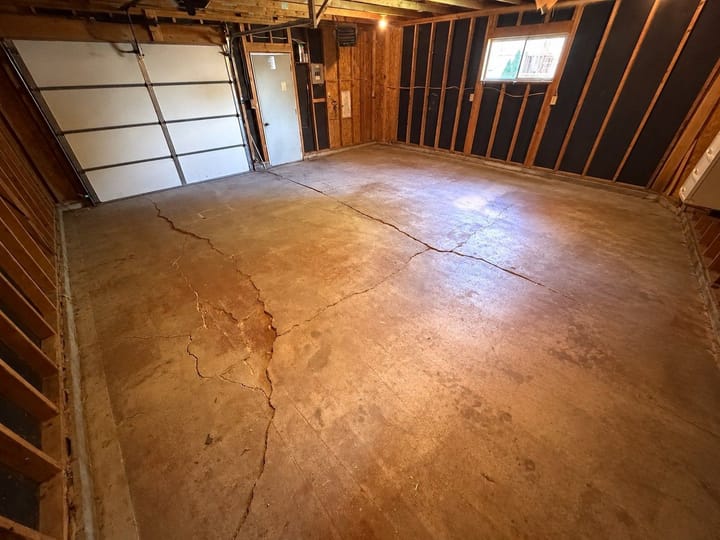 Attached Garage Property Nebraska West Th Street North Platte Ne Nebraska 907 West 5th Street North Platte Ne