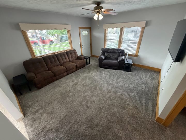 Carpeted Living Room Residential Property Nebraska West Th Street North Platte Ne Nebraska 907 West 5th Street North Platte Ne