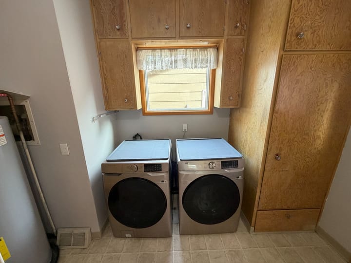Laundry Room Washer Dryer Home Nebraska West Th Street North Platte Ne Nebraska 907 West 5th Street North Platte Ne