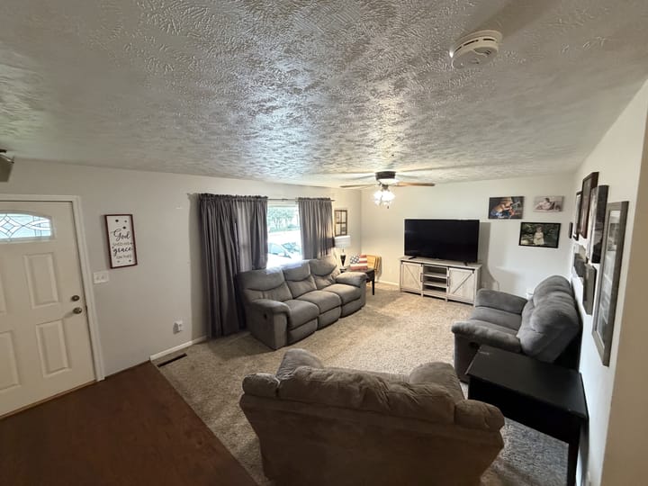 Spacious Living Room Residential Real Estate Nebraska Rd Street Sutherland Ne Nebraska 1240 3rd Street Sutherland Ne 69165
