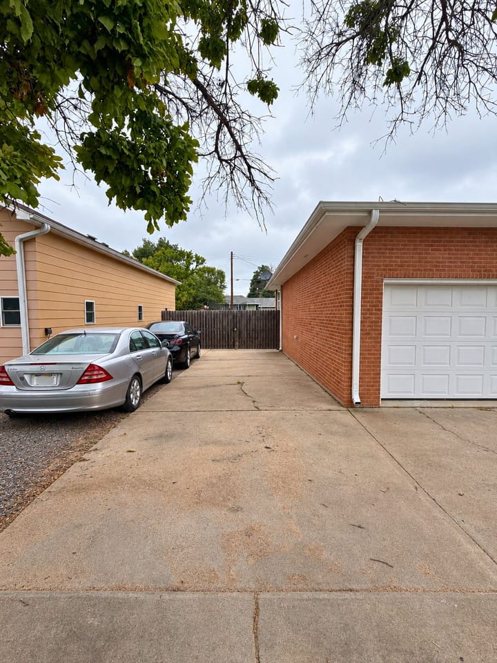Concrete Driveway Brick Garage Exterior Nebraska Rd Street Sutherland Ne Nebraska 1240 3rd Street Sutherland Ne 69165