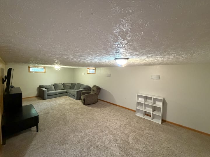 Finished Basement Family Room Nebraska Rd Street Sutherland Ne Nebraska 1240 3rd Street Sutherland Ne 69165
