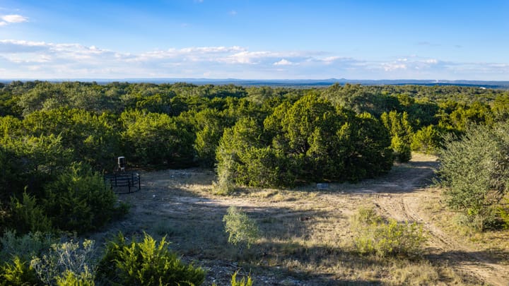 Sunset Oak Retreat23 Acre Property For Sale Comal County Image 47