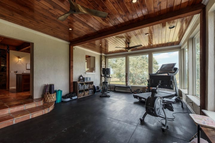 Sunset Oak Retreat23 Acre Property For Sale Comal County Image 25