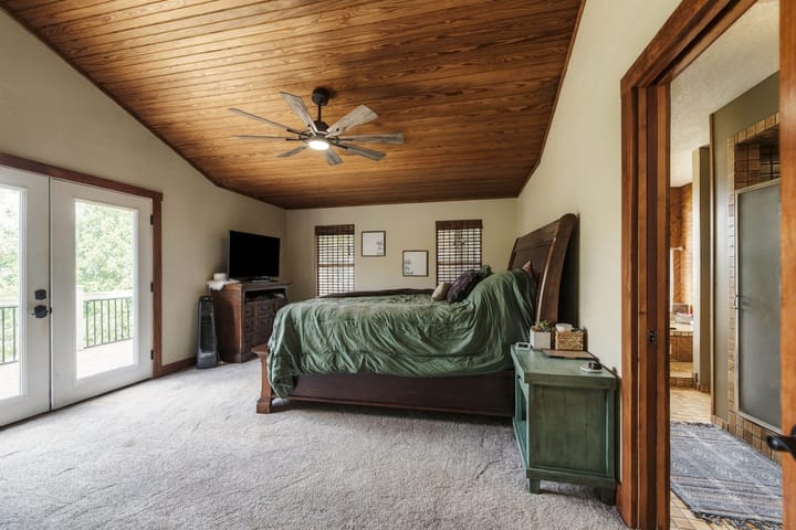 Sunset Oak Retreat23 Acre Property For Sale Comal County Image 20