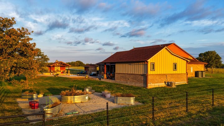 4 Welch Ranch, mature oak trees, hardwood trees, ponds, native grasses, electric, Main House, Barndominium, shop