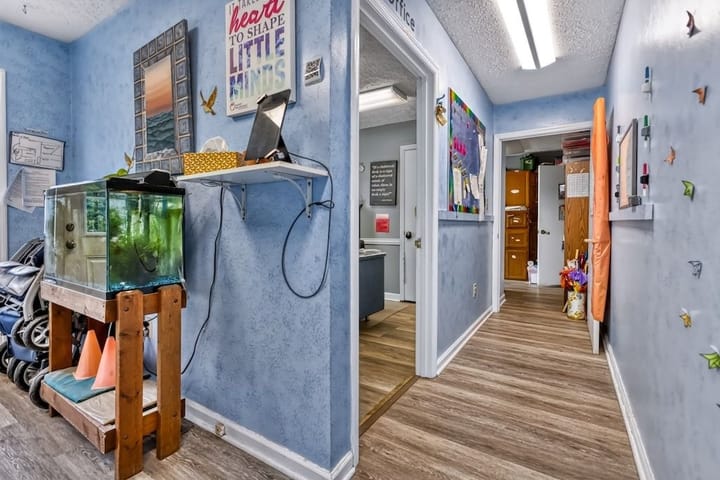 006a2299 Hdr