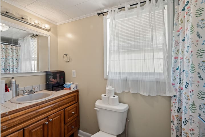 2111 Old Brookhaven Rd 75