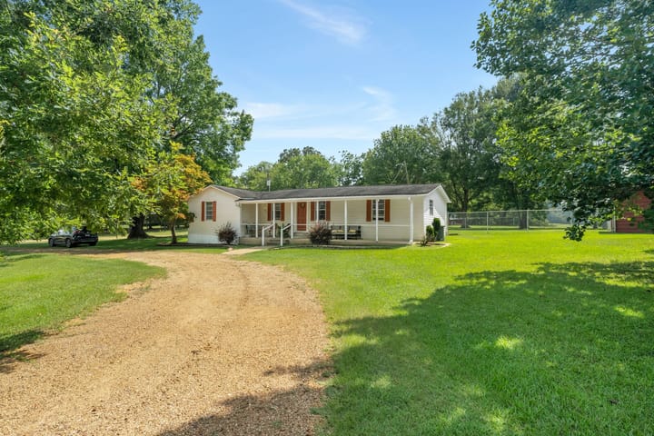 2111 Old Brookhaven Rd 54