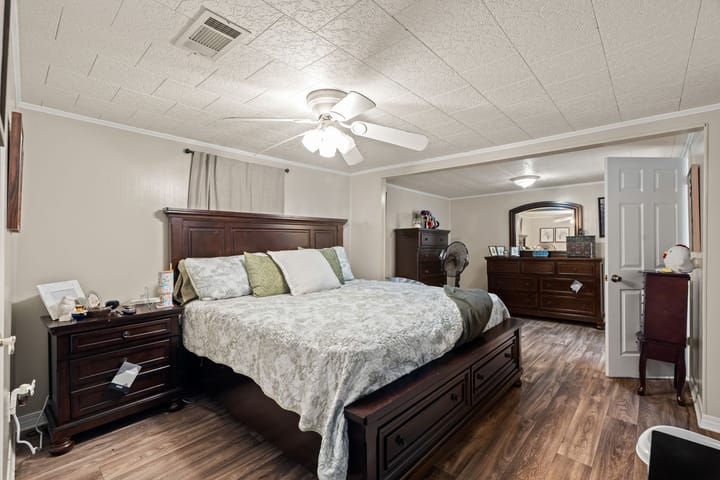 2111 Old Brookhaven Rd 72