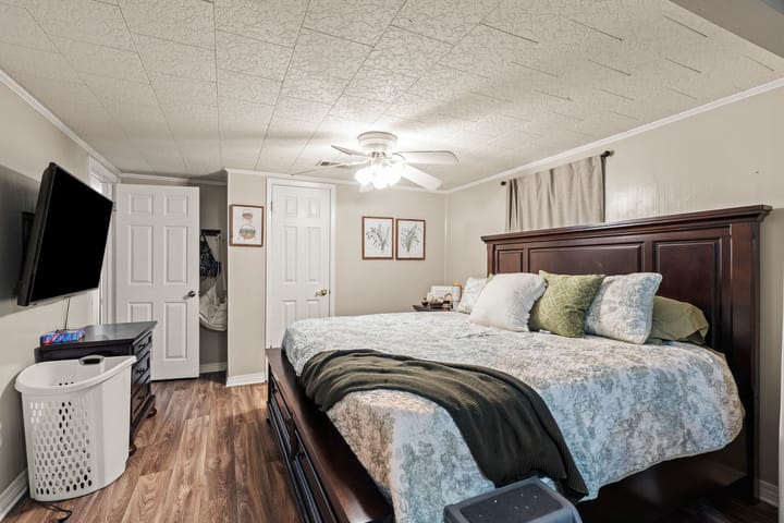 2111 Old Brookhaven Rd 73