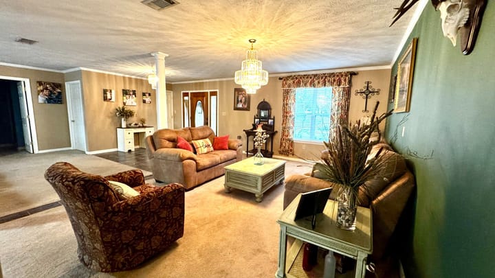 Sitting Area 1