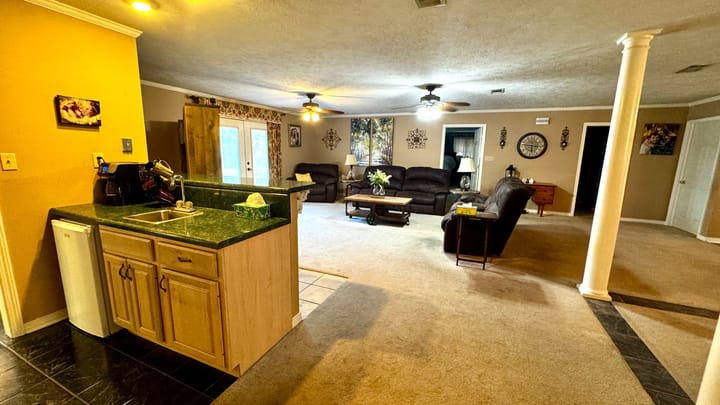 Wet Bar
