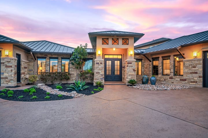 Kg Recent Luxury Listing Pappys Way