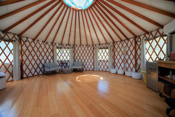 Yurt