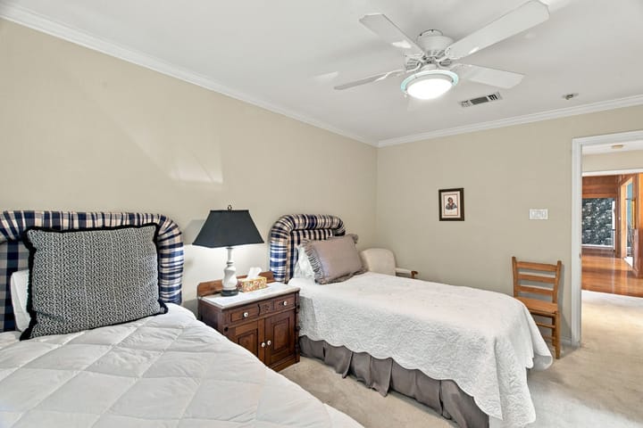 30 Web Or Mls Dsc00645