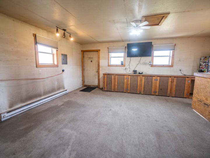 Wapello Ia 2wh Acres Land For Sale Lodging24