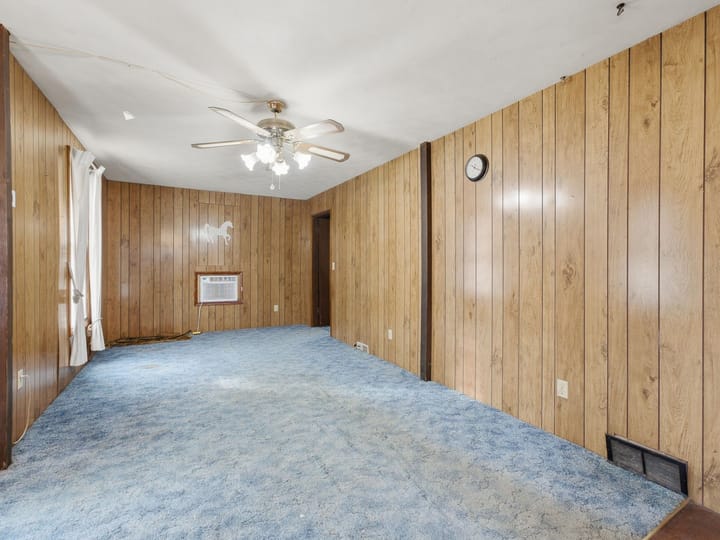 Mercer Il 2wh Acres Land For Sale Lodging3