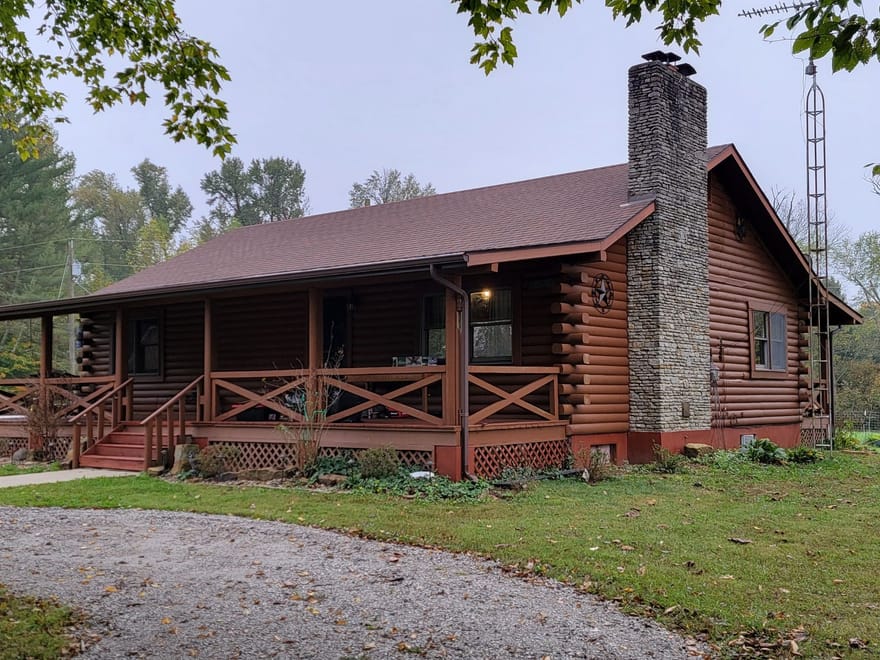 Log Cabin on 3.41 Acres in Scott County IN 