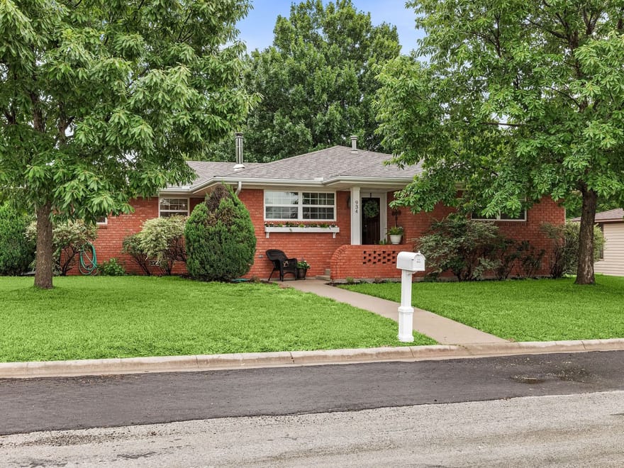 934 N Maple Muenster