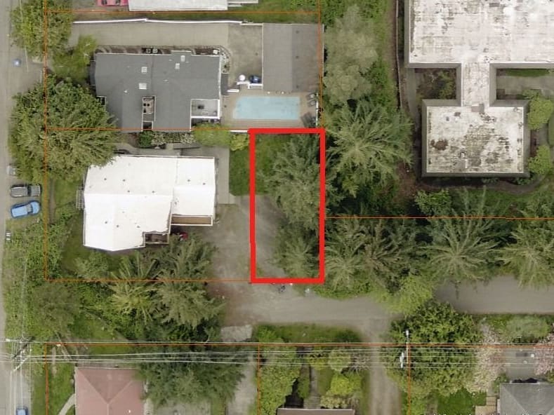 Seattle - Small Vacant Lot