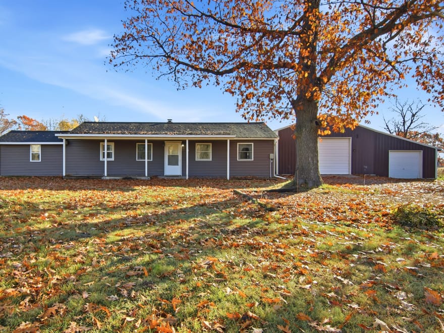 New Auburn Hobby Farm