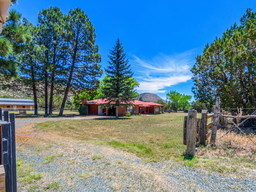 Farnsworth Farm