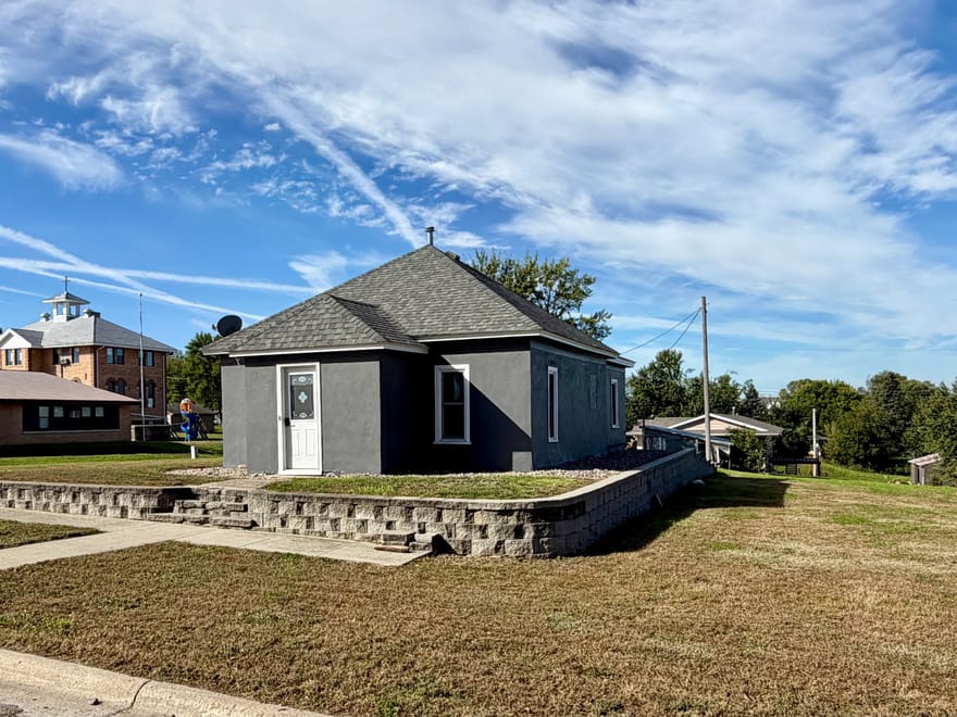 1212 W 5th ST Crofton NE