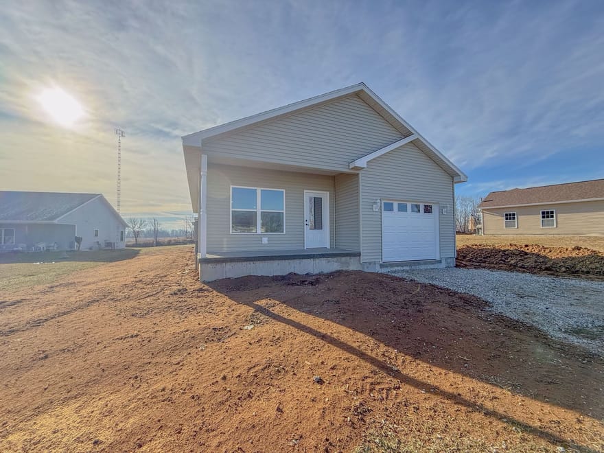 23 Leon Lane, Pittsfield, IL 62363