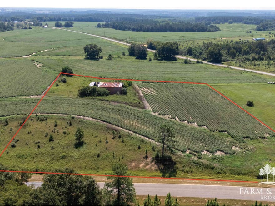 3.5 Ac ± - Coffee Co - CR 625 Homesite 