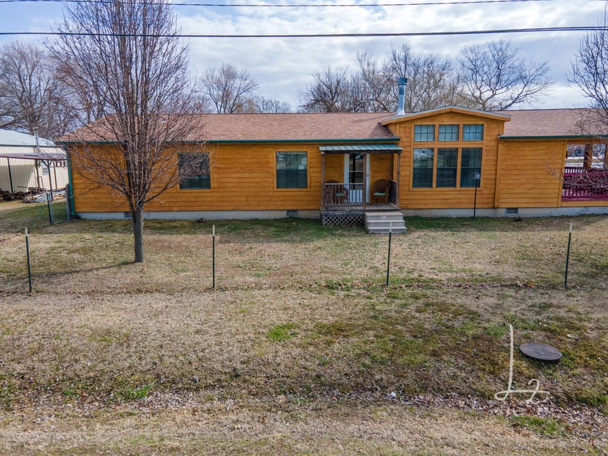 Modern Cabin in Neodesha 3bd, 2 bath