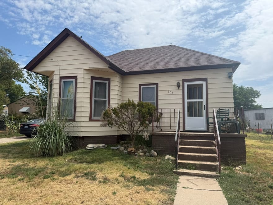 Investment Property in Hoisington KS