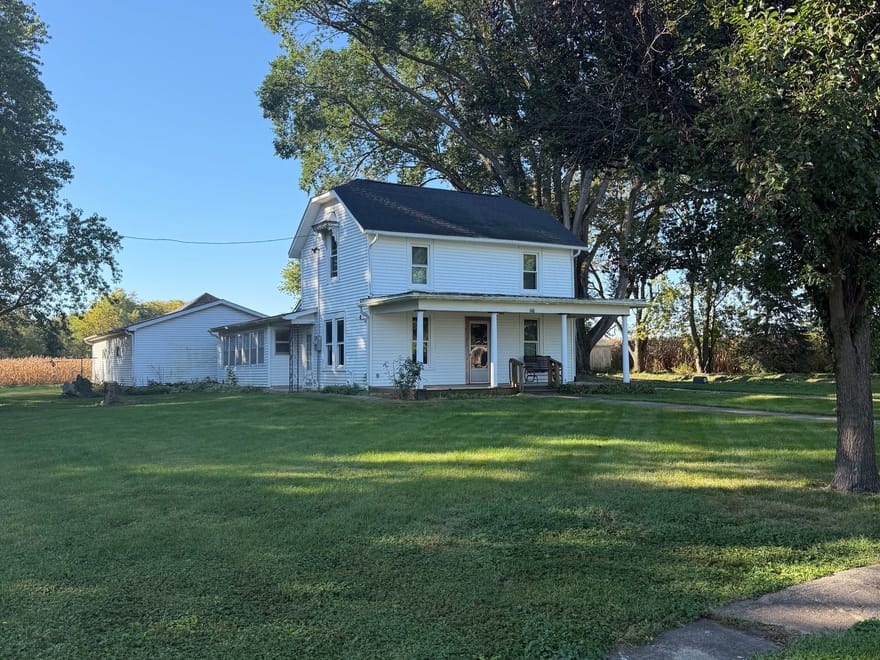 Rural town farm home 