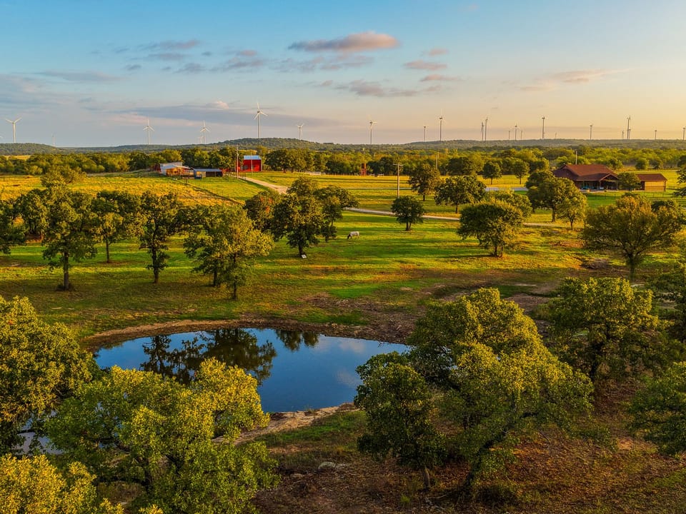 4 Welch Ranch, mature oak trees, hardwood trees, ponds, native grasses, electric, Main House, Barndominium, shop