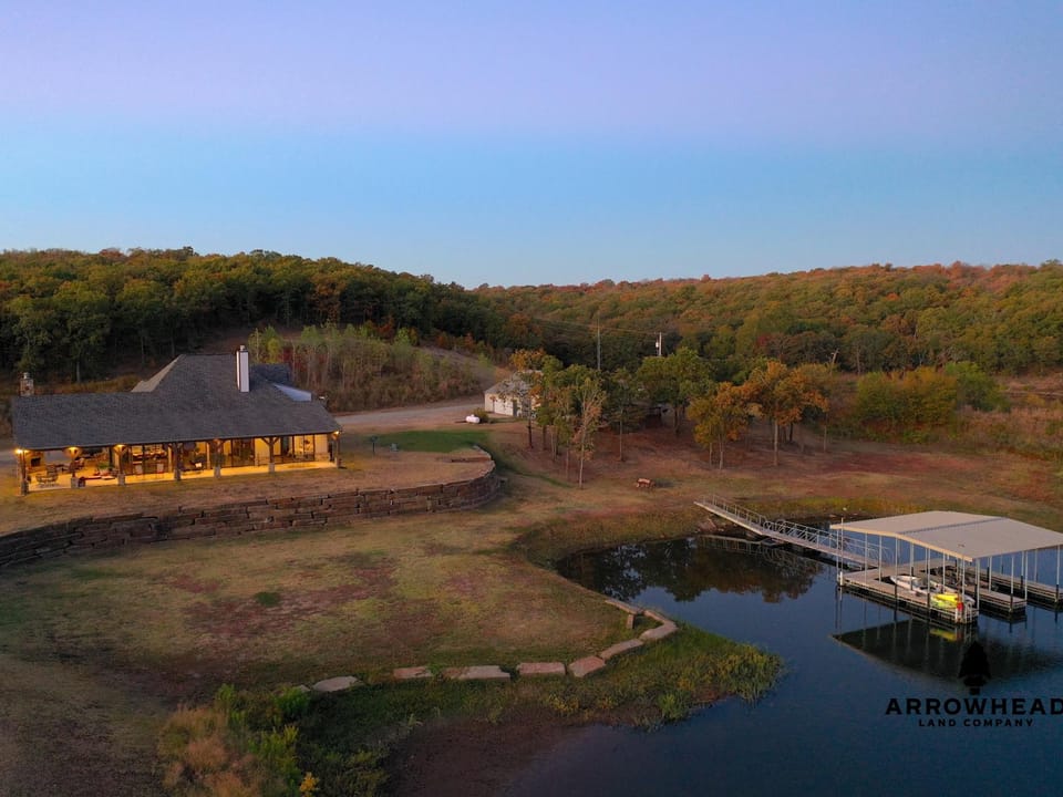 Okemah Lake Home