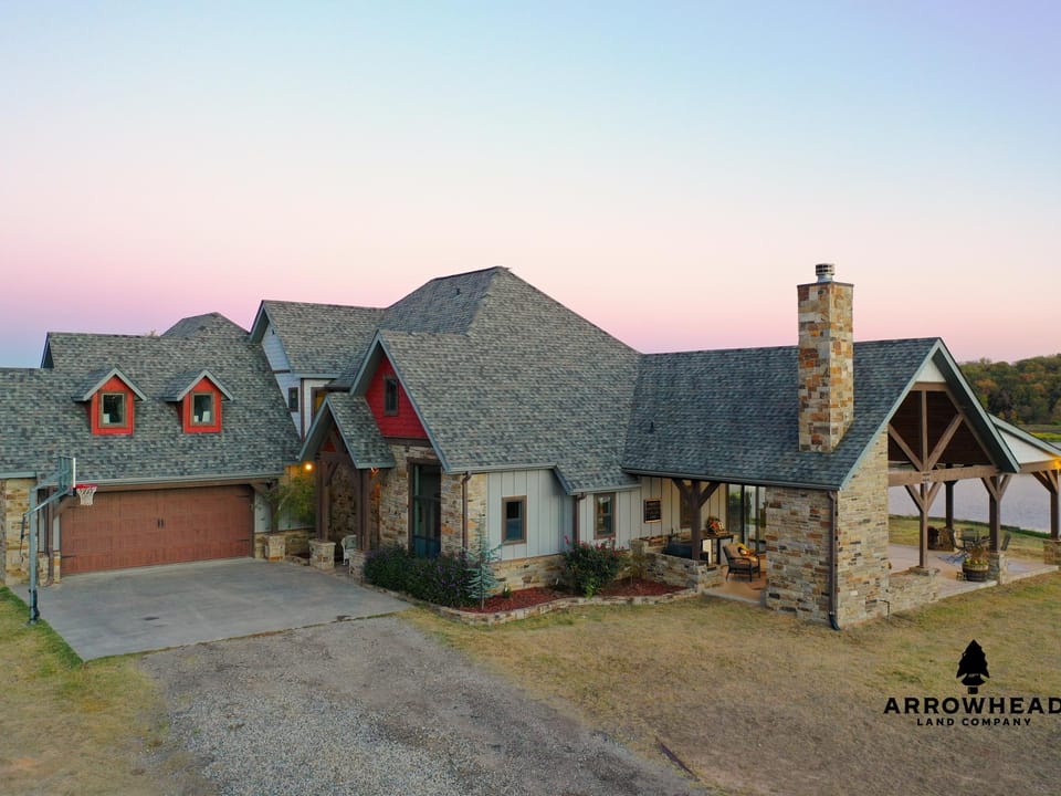 Okemah Lake Home