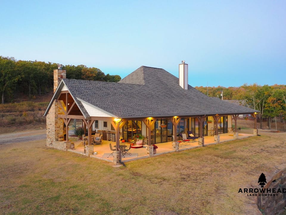 Okemah Lake Home